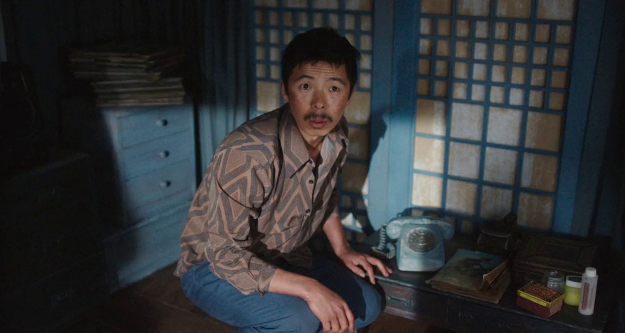 Phantom Detective (2016) BluRay Hindi + Kor 720p x264 AVC HE-AACv2 2.0 ESub.mkv.0000